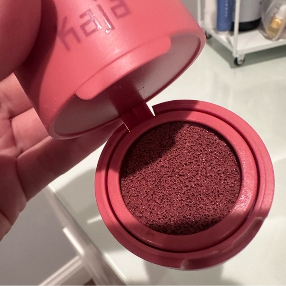 Kaja Cheeky Stamp Blush - Picture 4 of 6